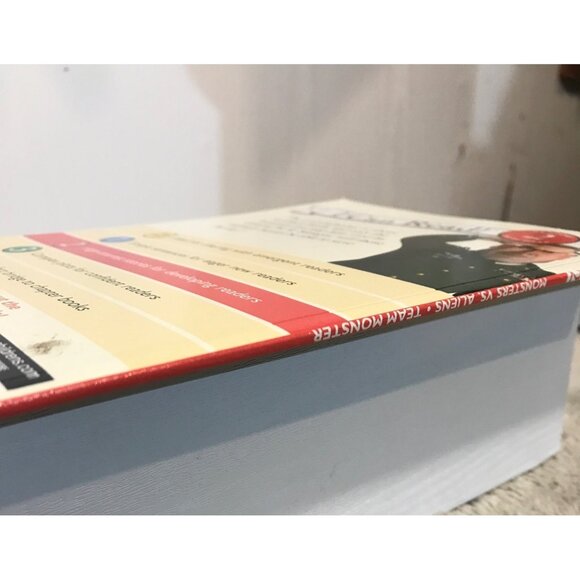 Disneys Monsters Vs Aliens Team Monster Book Level 2 By HarperCollins Reading - Picture 8 of 8